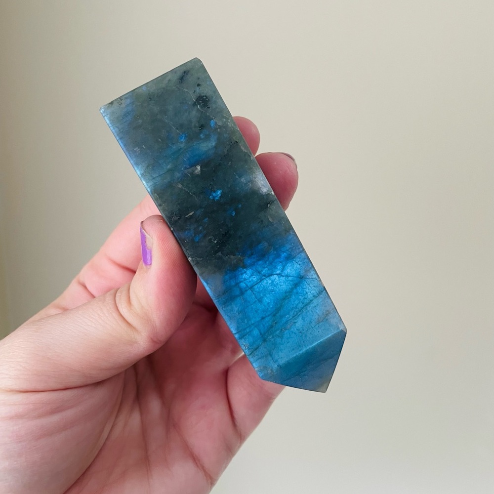 Labradorite Tower - Picture 9 of 10